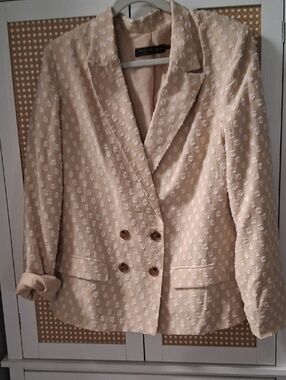 House of Harlow 1960 Cream Textured Double-Breasted Blazer